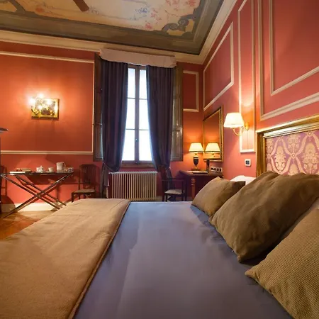 Boutique Torre De' Conti Bed & Breakfast Florens