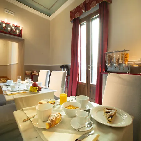 Boutique Torre De' Conti