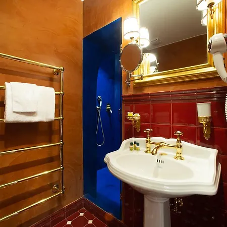 Nocleg ze śniadaniem Boutique Torre De' Conti