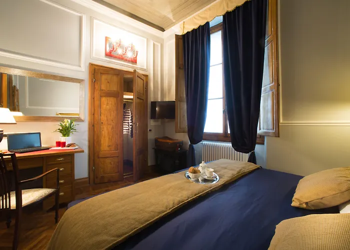 Bed & Breakfast Boutique Torre De' Conti 4*