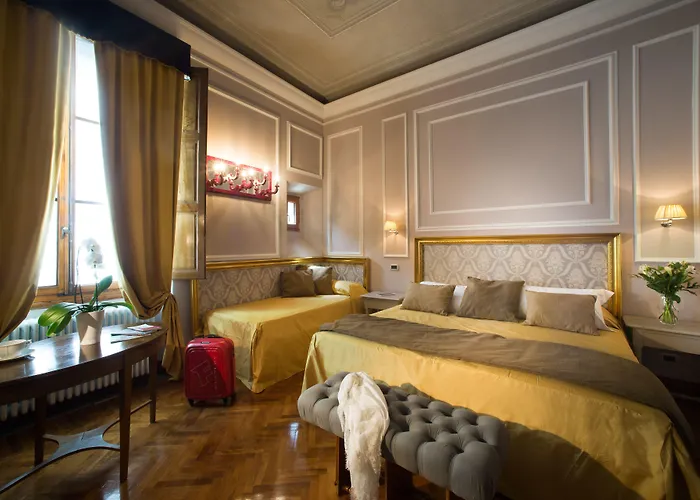 Boutique Torre De' Conti 4*
