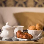 فندق مبيت وإفطار Boutique Torre De' Conti