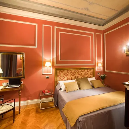 Boutique Torre De' Conti