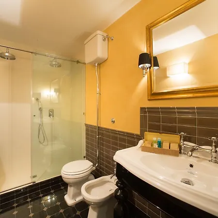 Boutique Torre De' Conti Panzió 4*