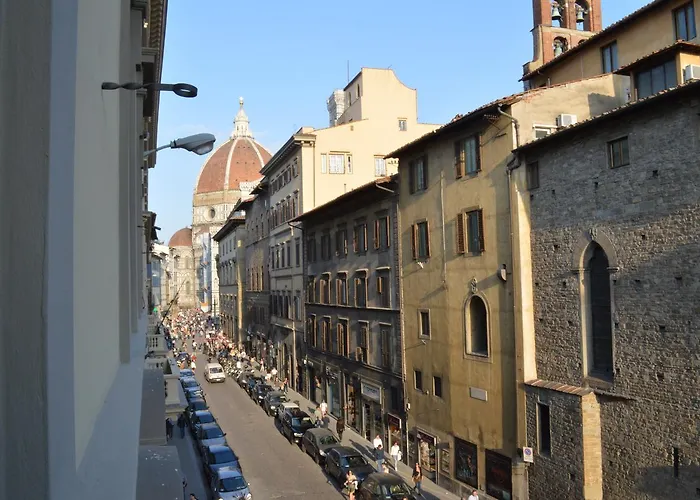 Boutique Torre De' Conti B&B